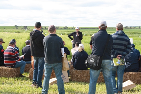 Barley agronomy at the Hart Field Day 2010