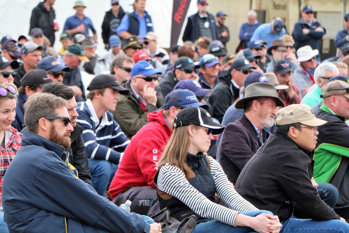 Hart Field Day crowd 2017