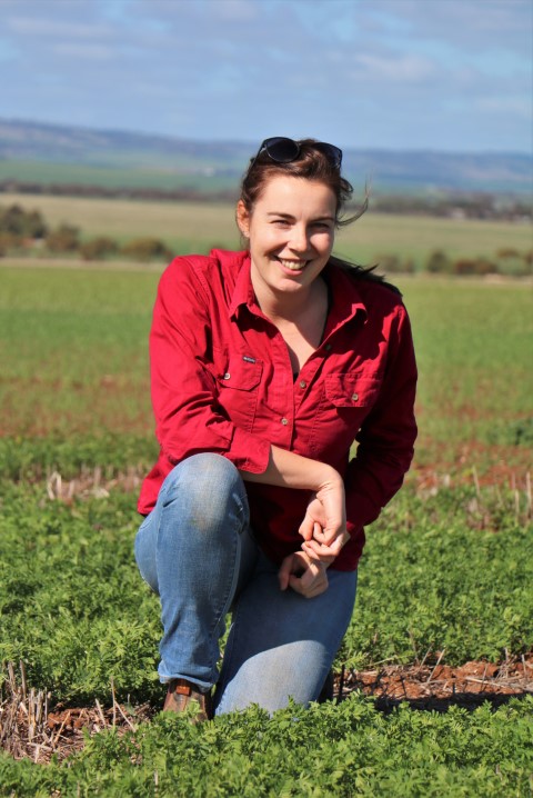 Hart's 2018 regional intern, Emma Pearse